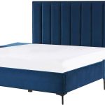 Beliani Zestaw do sypialni welur niebieski łóżko z pojemnikiem 140 x 200 cm 2 szafki nocne Sezanne