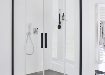 Kermi Nica Black 90×140 Czarna NIC2L090203PK+NIC2R140203PK