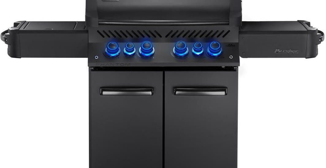 Napoleon Phantom Prestige 500 Mat Black