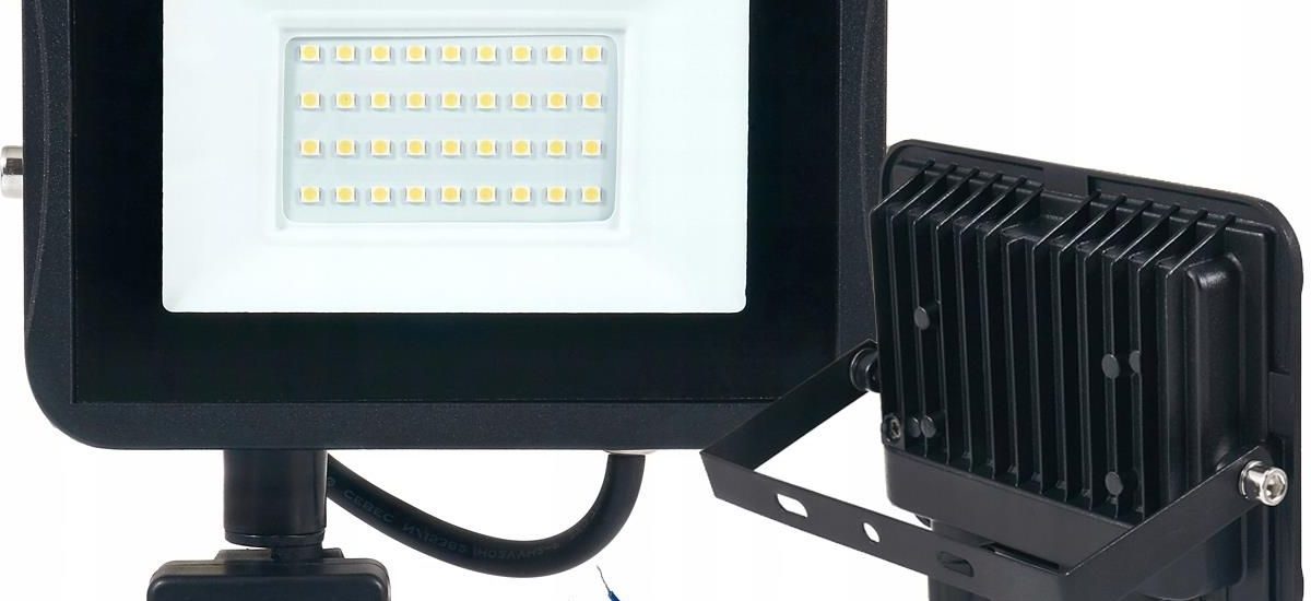 Naświetlacz Halogen Led Czujnikiem 30W Ciepła
