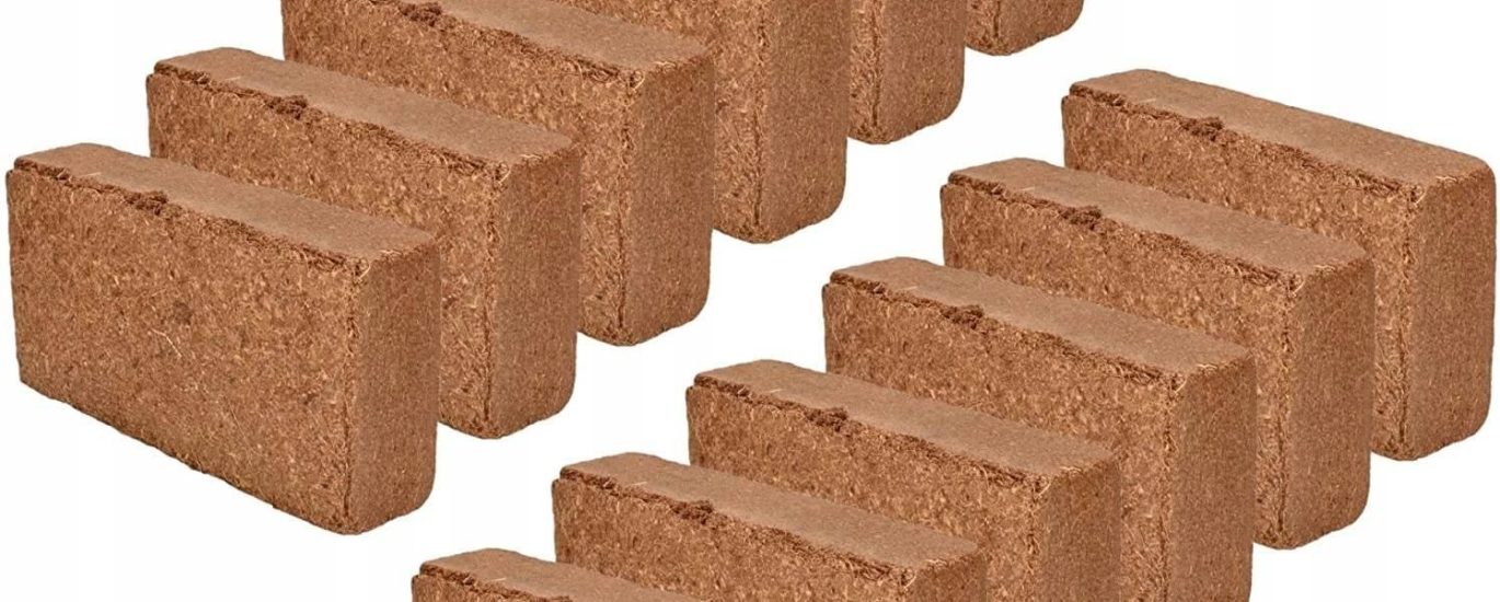 PODŁOŻE DO UPRAWY ROŚLIN WŁÓKNO KOKOSOWE 7L BRYKIET – ZESTAW 12 KOSTEK