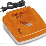 Stihl Szybka ładowarka AL 500 886661012398