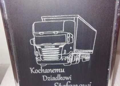 znicz artystyczny z dowolna grafiką