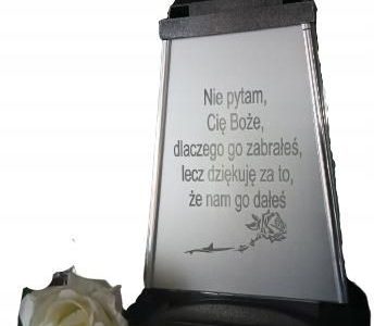 znicz z grawerem SREBRNY szybka Twój tekst grawer