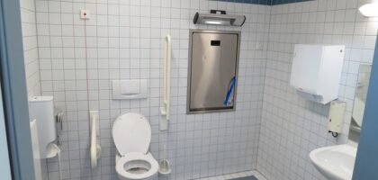 Wymiary wc – jak architektura wpływa na nasze doświadczenie w toaletach publicznych